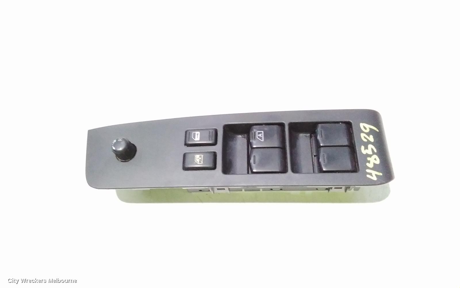 NISSAN XTRAIL PWR DR WIND SWITCH, RH FRONT (MASTER SWITCH), T31, 09/2007 - 12/2013
