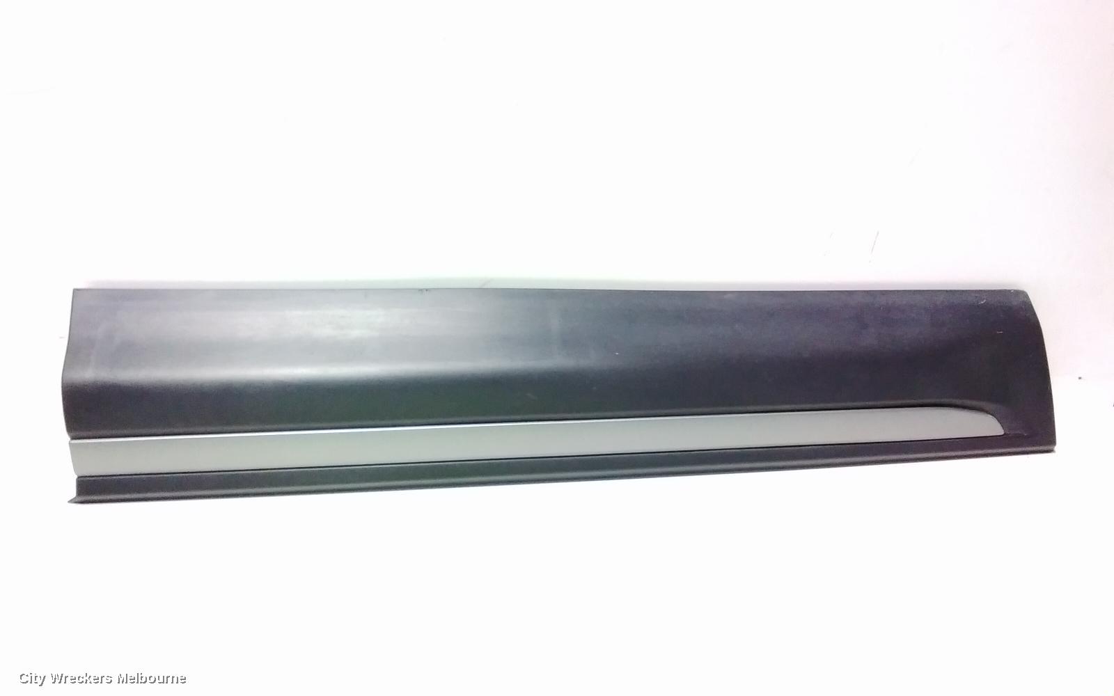 LAND ROVER RANGEROVER EVOQUE DOOR MOULD, LHF LOWER OUTER DOOR MOULD: 96665, L538, 11/2011 - 01/2019
