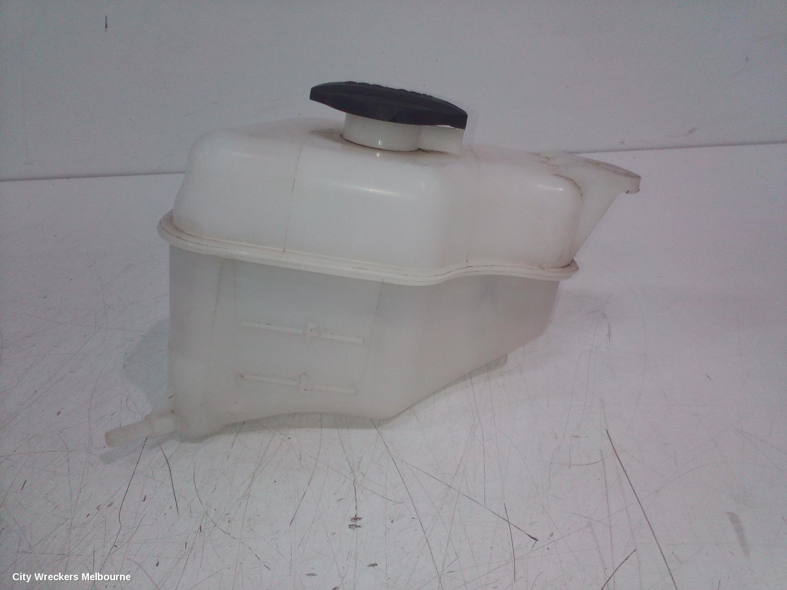 KIA SORENTO OVERFLOW BOTTLE, UM, 03/2015 - 02/2020