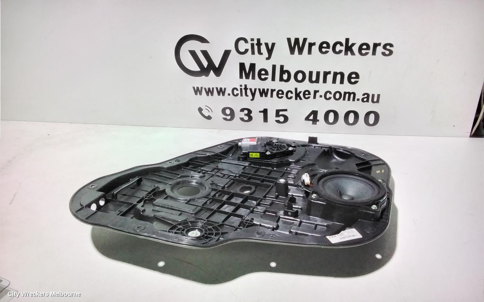 KIA SORENTO RIGHT REAR WND REG/MOTOR, DOOR REG ASSY (REG AND MOTOR), 1 ROW 6 PIN, UM, 09/2017 - 01/2020
