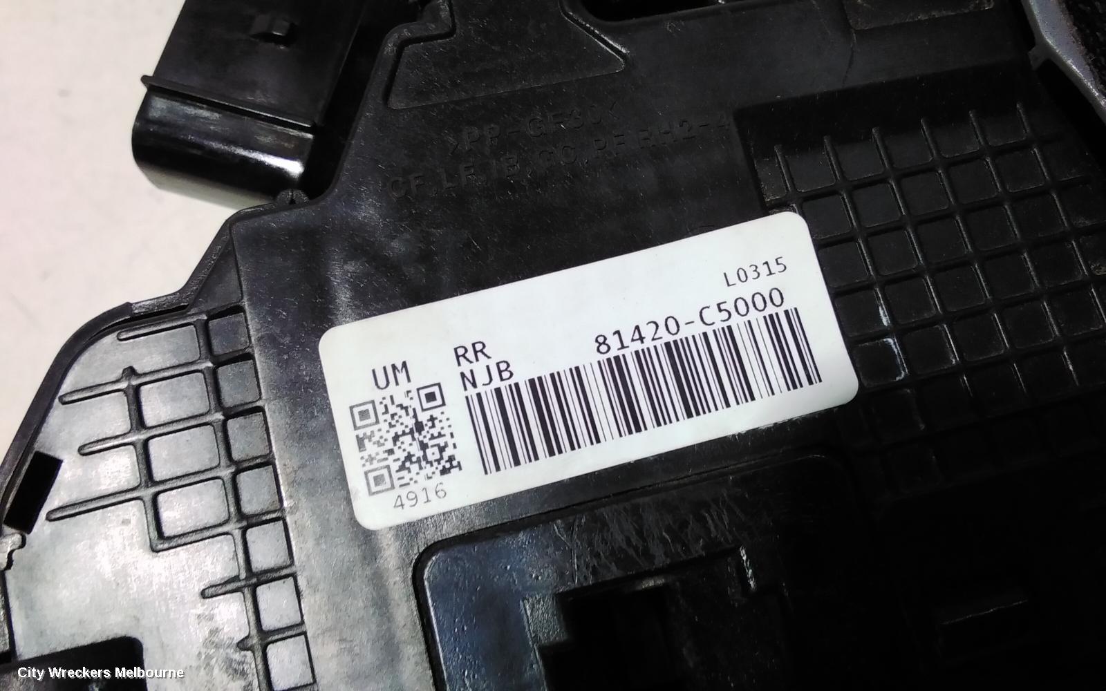 KIA SORENTO DOOR/BOOT/GATE LOCK, RIGHT REAR DOOR LOCK, UM, 06/2015 - 01/2020