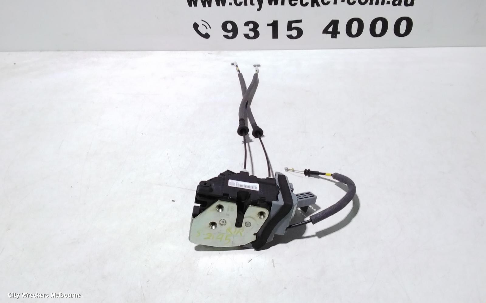 KIA SORENTO DOOR/BOOT/GATE LOCK, RIGHT REAR DOOR LOCK, UM, 06/2015 - 01/2020