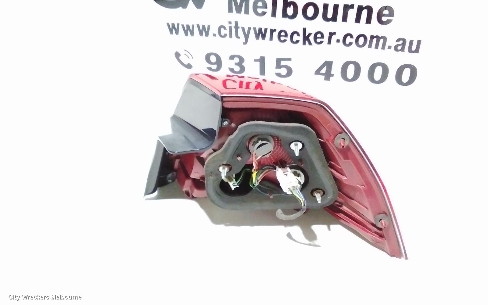 HOLDEN COMMODORE LEFT TAILLIGHT, VE, SEDAN, BERLINA, 08/2006 - 04/2013