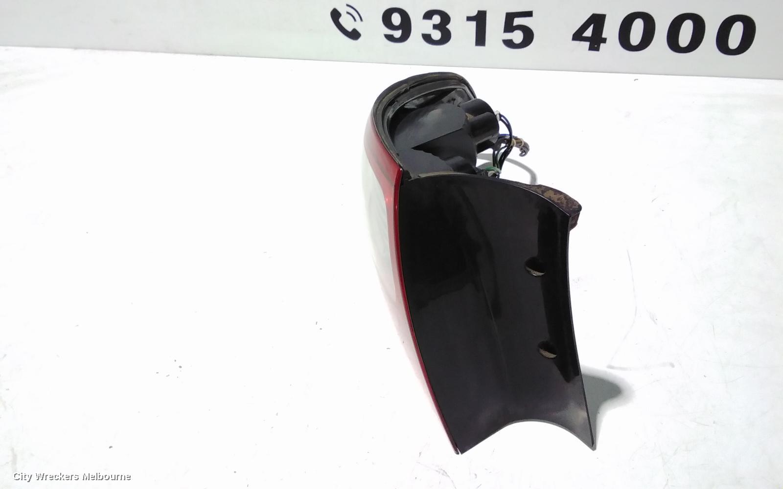 HOLDEN COMMODORE LEFT TAILLIGHT, VX, SEDAN, BERLINA/CALAIS, 10/2000 - 09/2002