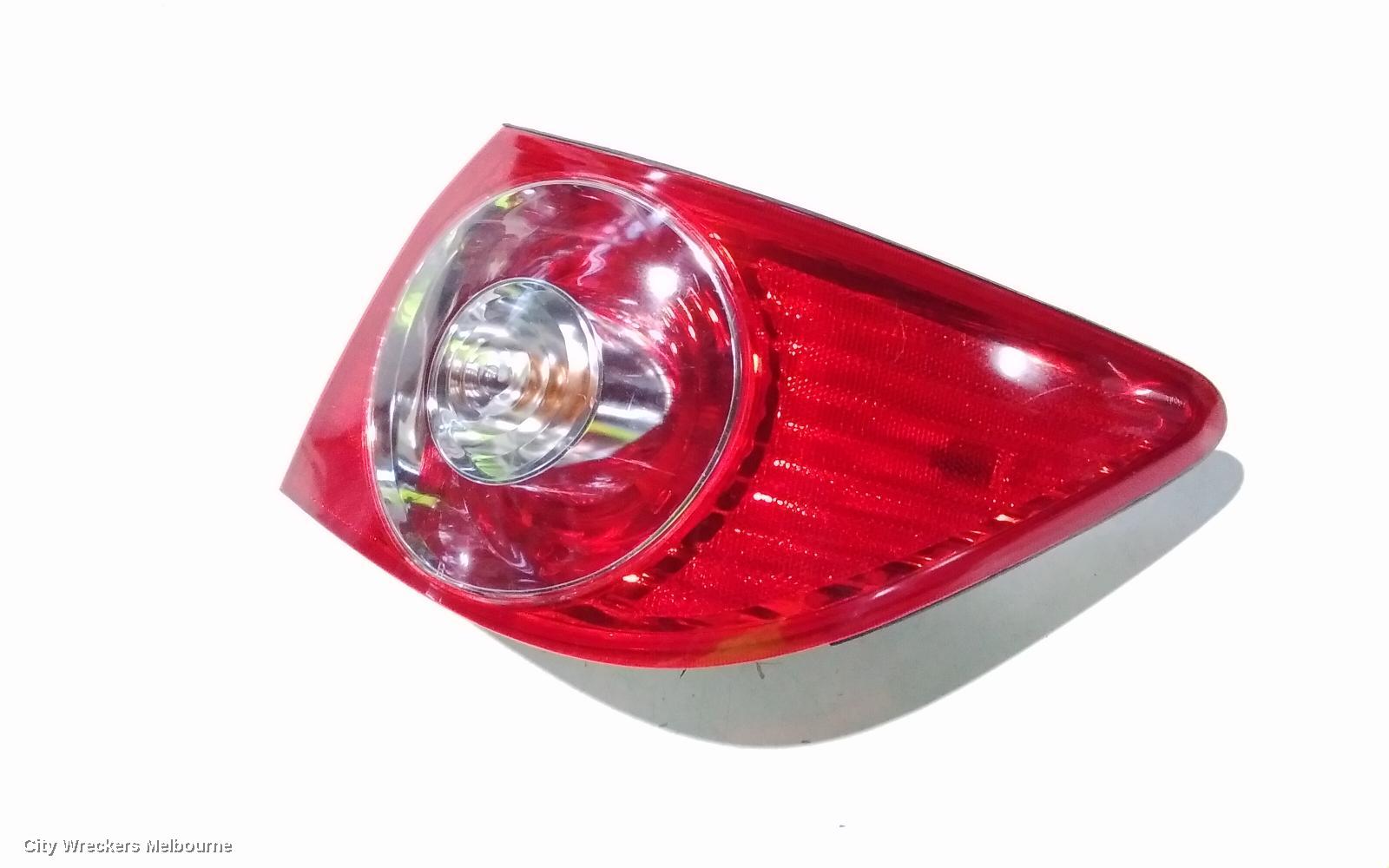 HOLDEN EPICA RIGHT TAILLIGHT, EP, 02/2007 - 07/2008