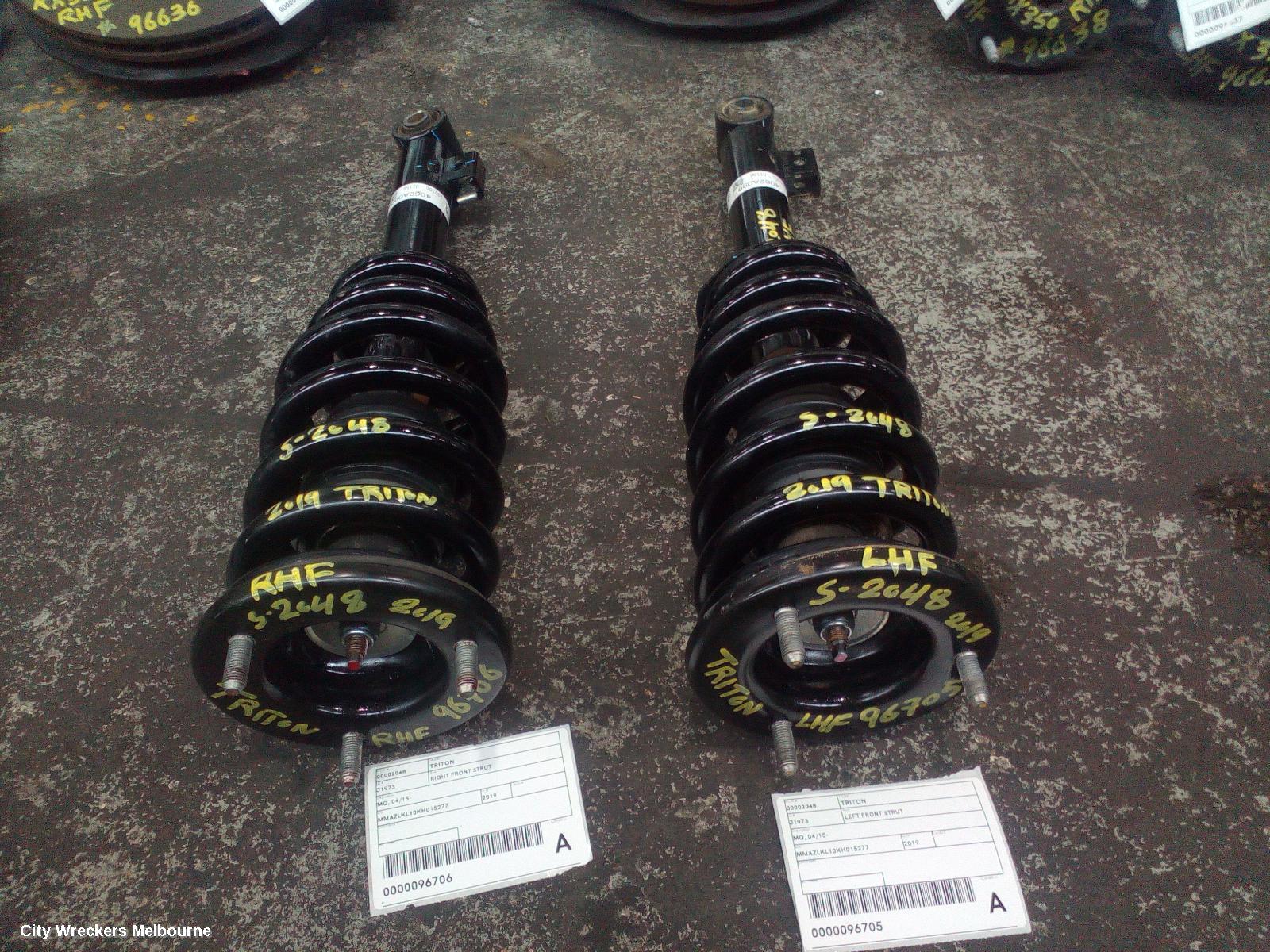 MITSUBISHI TRITON RIGHT FRONT STRUT, MQ-MR, 03/2015 - 10/2023