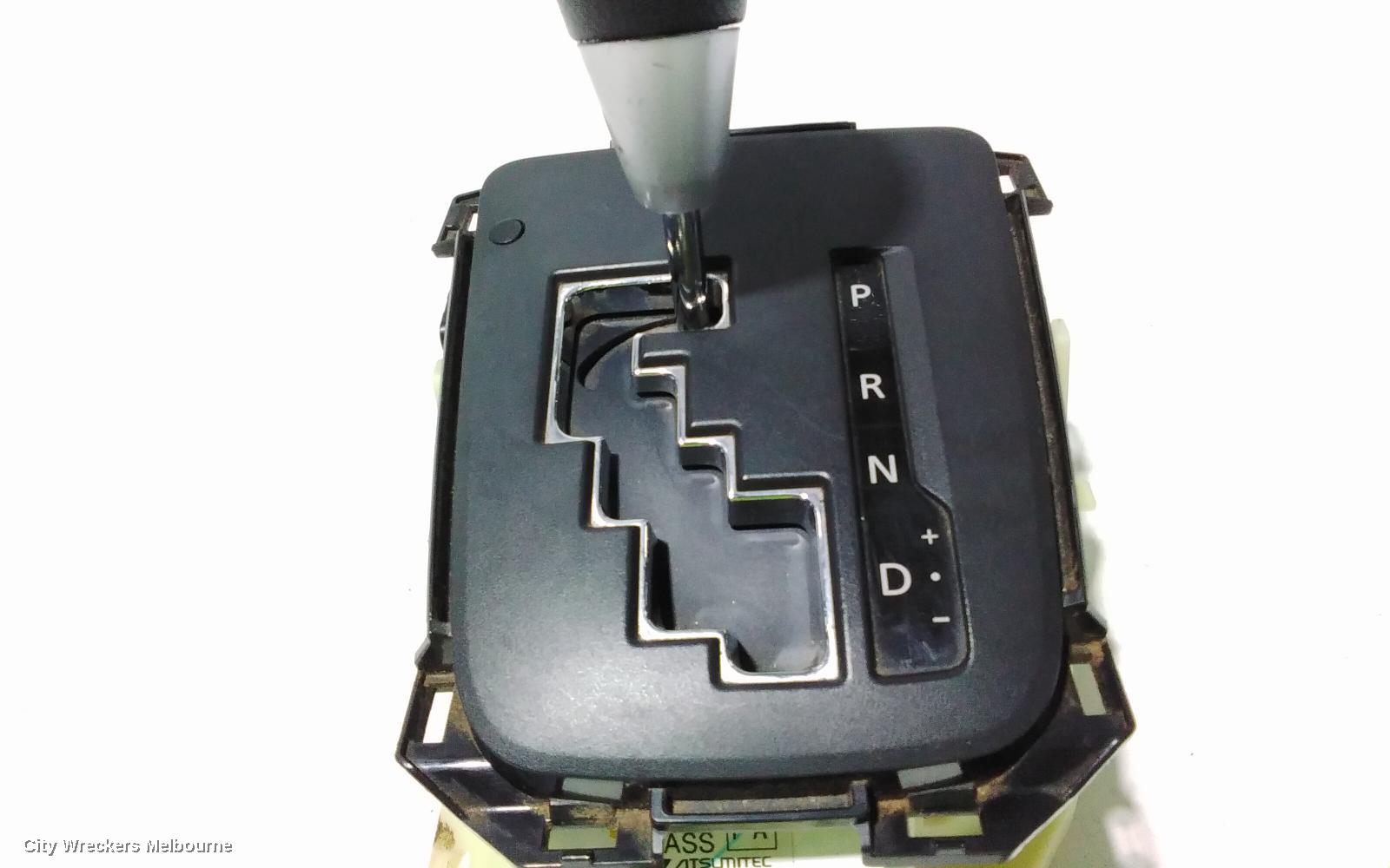 MITSUBISHI TRITON GEAR STICK/SHIFTER, GEAR SHIFTER, AUTO T/M, 6 SPEED, MQ, 12/2018 ONWARDS