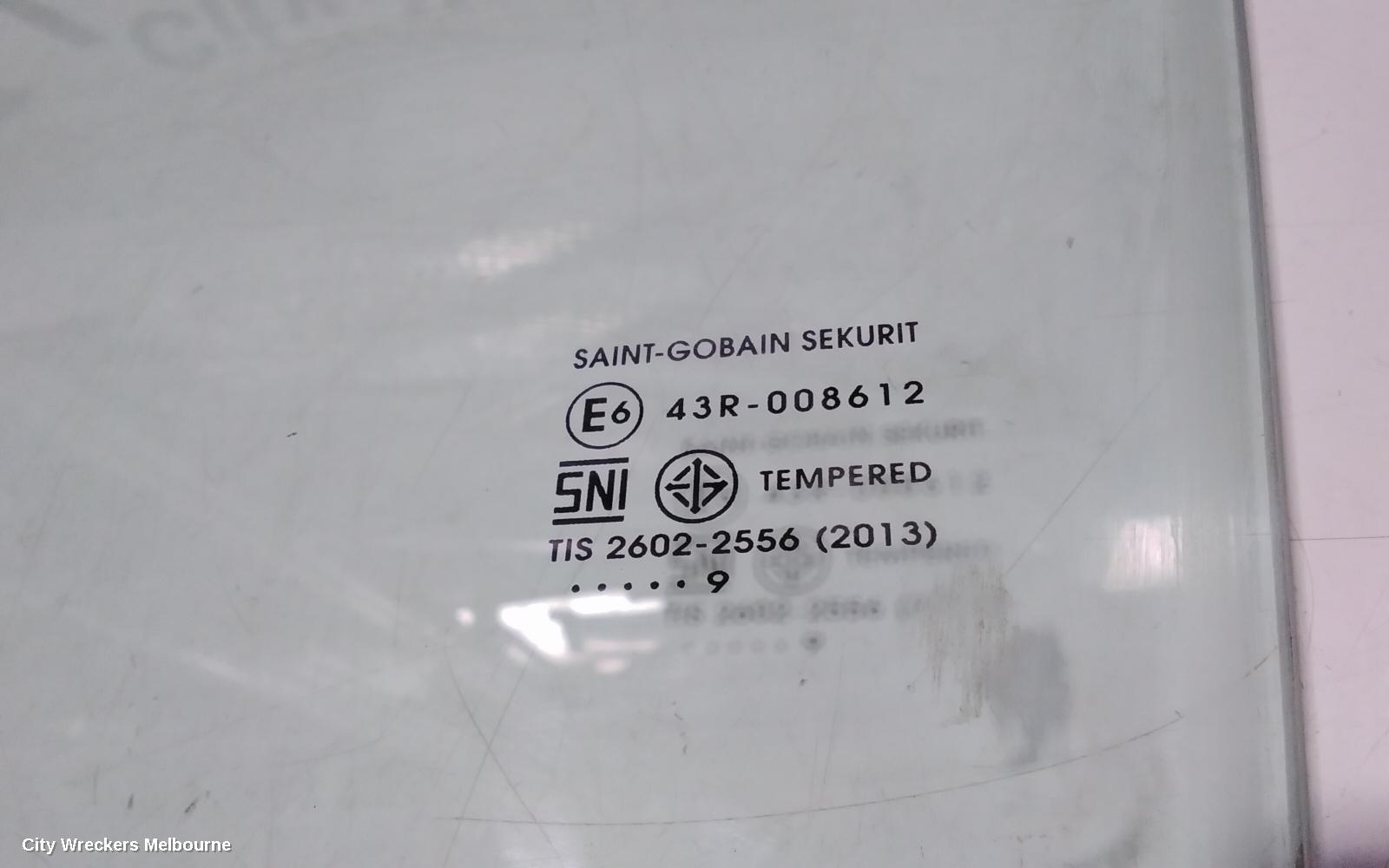 MITSUBISHI TRITON LEFT FRONT DOOR WINDOW, SINGLE/DUAL CAB, MQ, 04/2015 ONWARDS