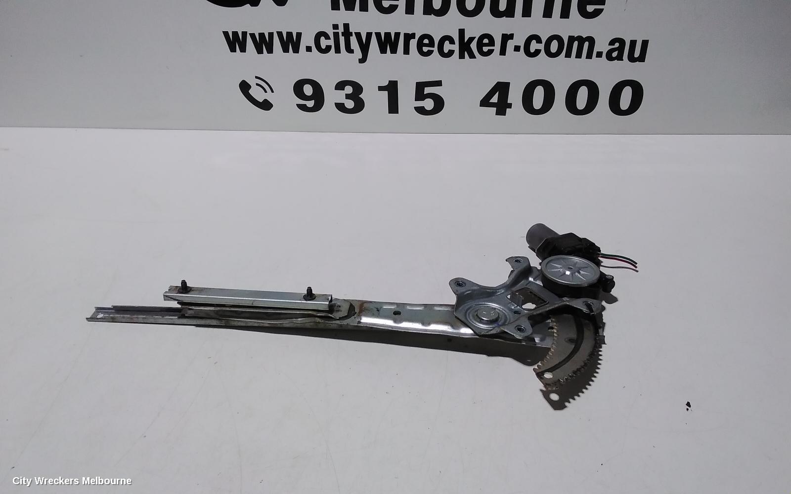 MITSUBISHI TRITON LEFT FRONT WINDOW REG/MOTOR, MQ-MR, 03/2015 - 10/2023