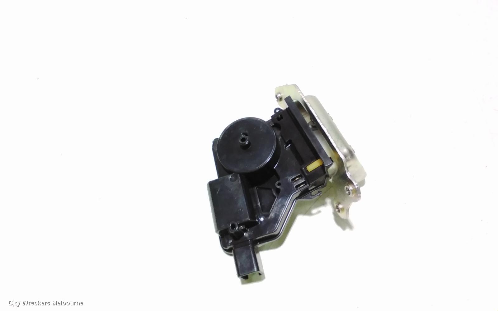 SUZUKI SWIFT DOOR/BOOT/GATE LOCK, TAILGATE LOCK, AZ, 04/2017 ONWARDS