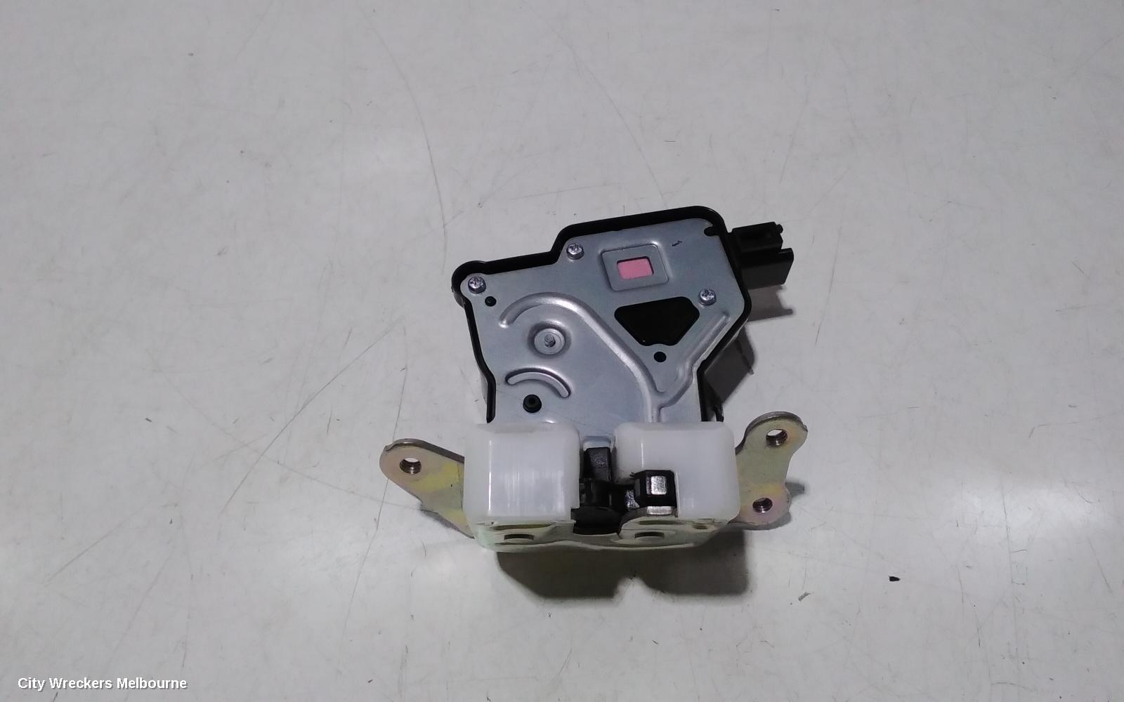 SUZUKI SWIFT DOOR/BOOT/GATE LOCK, TAILGATE LOCK, AZ, 04/2017 ONWARDS