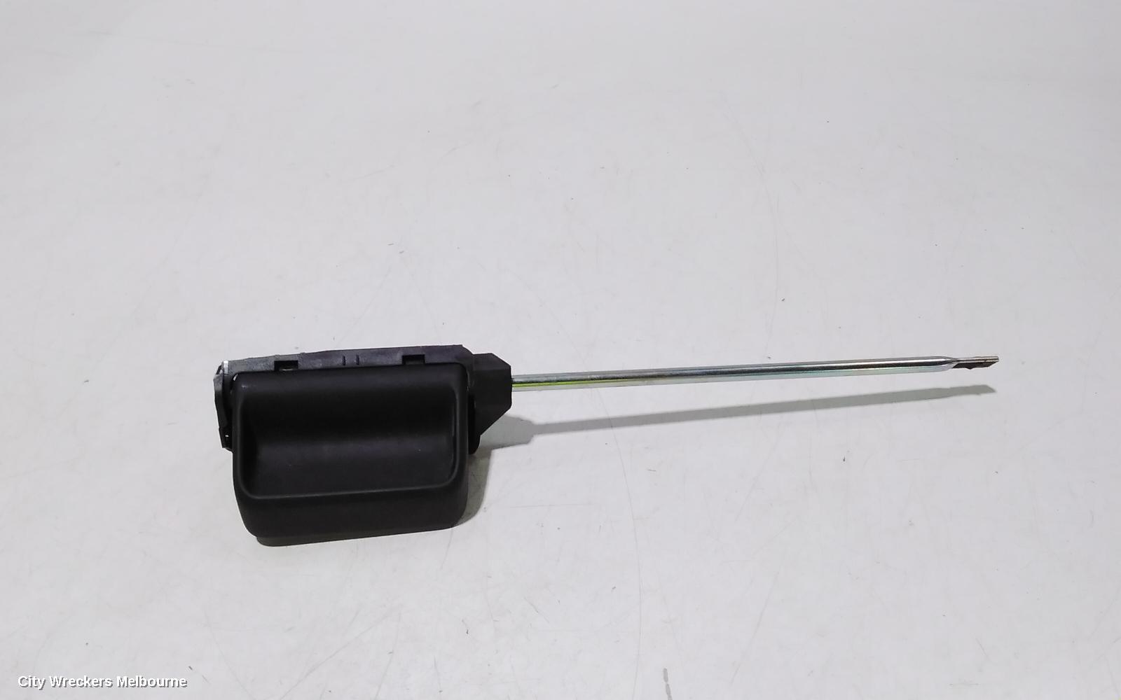 VOLKSWAGEN TRANSPORTER DOOR HANDLE, INNER, RH REAR, T5, 08/2004 - 06/2015