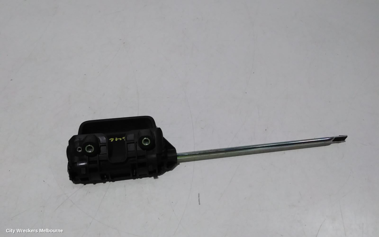 VOLKSWAGEN TRANSPORTER DOOR HANDLE, INNER, RH REAR, T5, 08/2004 - 06/2015
