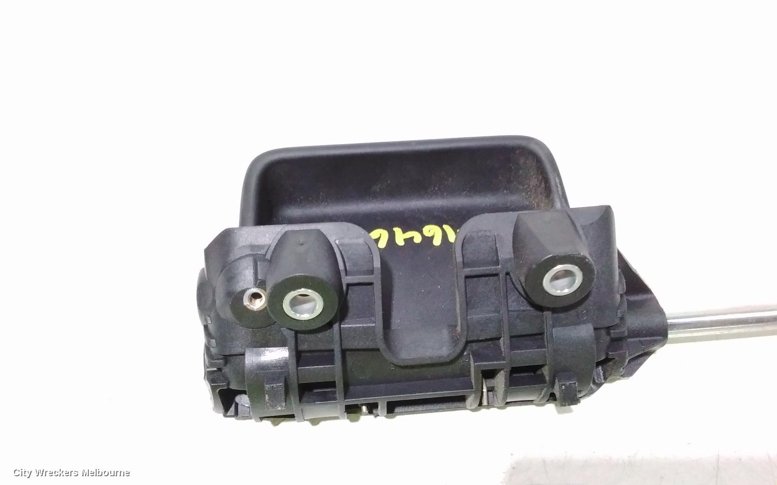 VOLKSWAGEN TRANSPORTER DOOR HANDLE, INNER, RH REAR, T5, 08/2004 - 06/2015