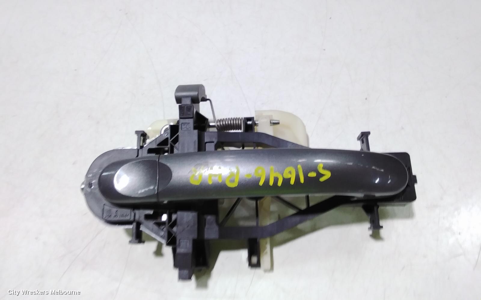 VOLKSWAGEN TRANSPORTER DOOR HANDLE, OUTER, RH REAR, T5, 08/2004 - 06/2015