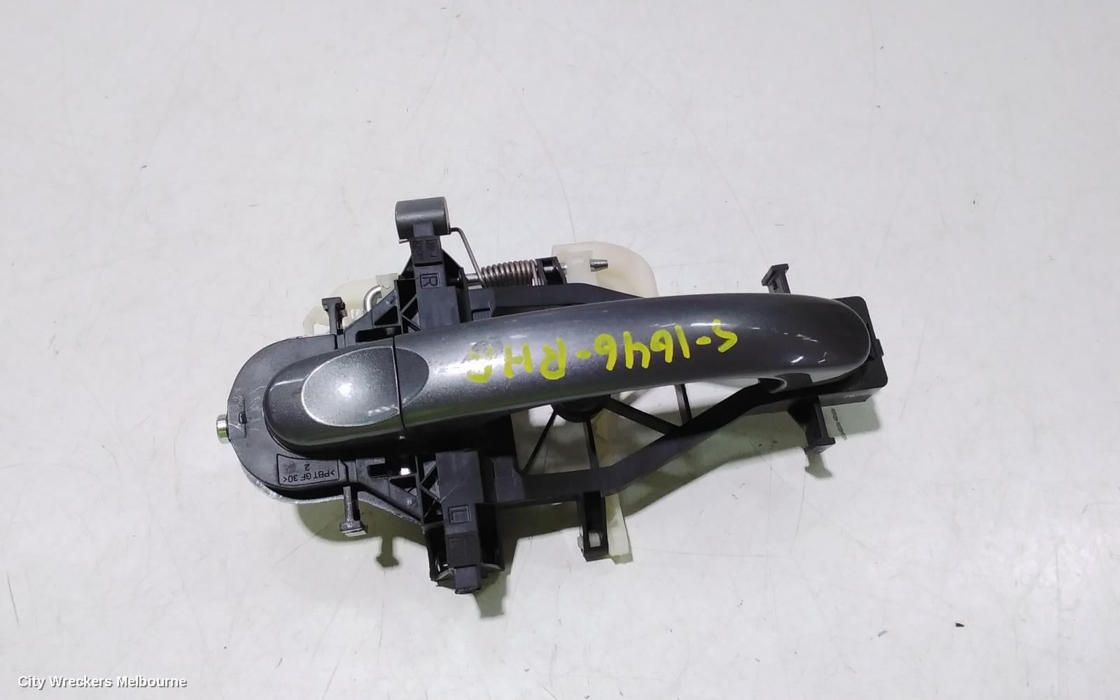 VOLKSWAGEN TRANSPORTER DOOR HANDLE, OUTER, RH REAR, T5, 08/2004 - 06/2015