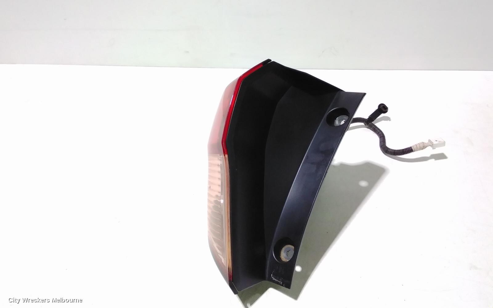 HONDA HRV LEFT TAILLIGHT, RU5, VTI-S/VTI-L, OPTICAL GUIDE TYPE, 12/2014 - 06/2018