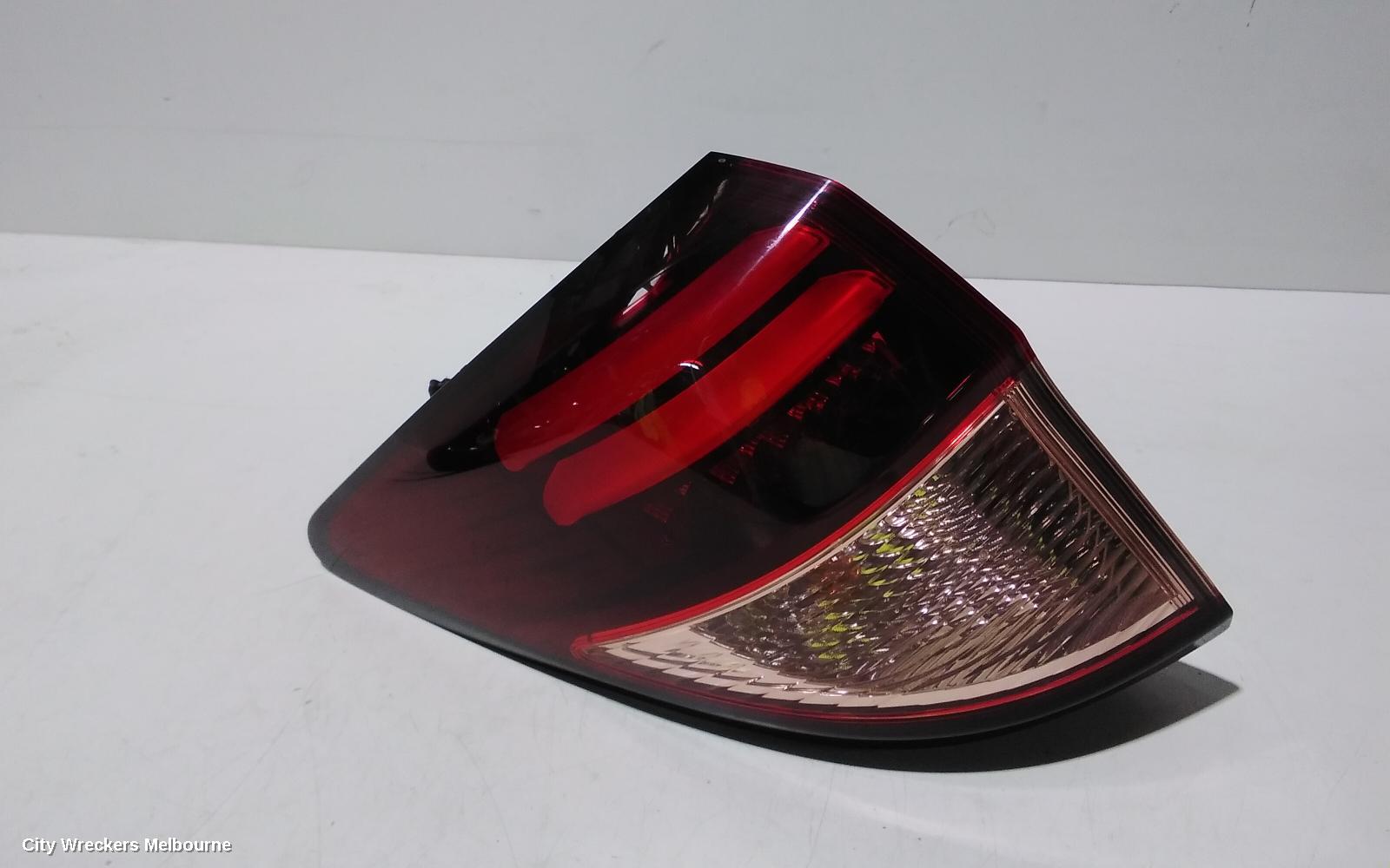 HONDA HRV LEFT TAILLIGHT, RU5, VTI-S/VTI-L, OPTICAL GUIDE TYPE, 12/2014 - 06/2018