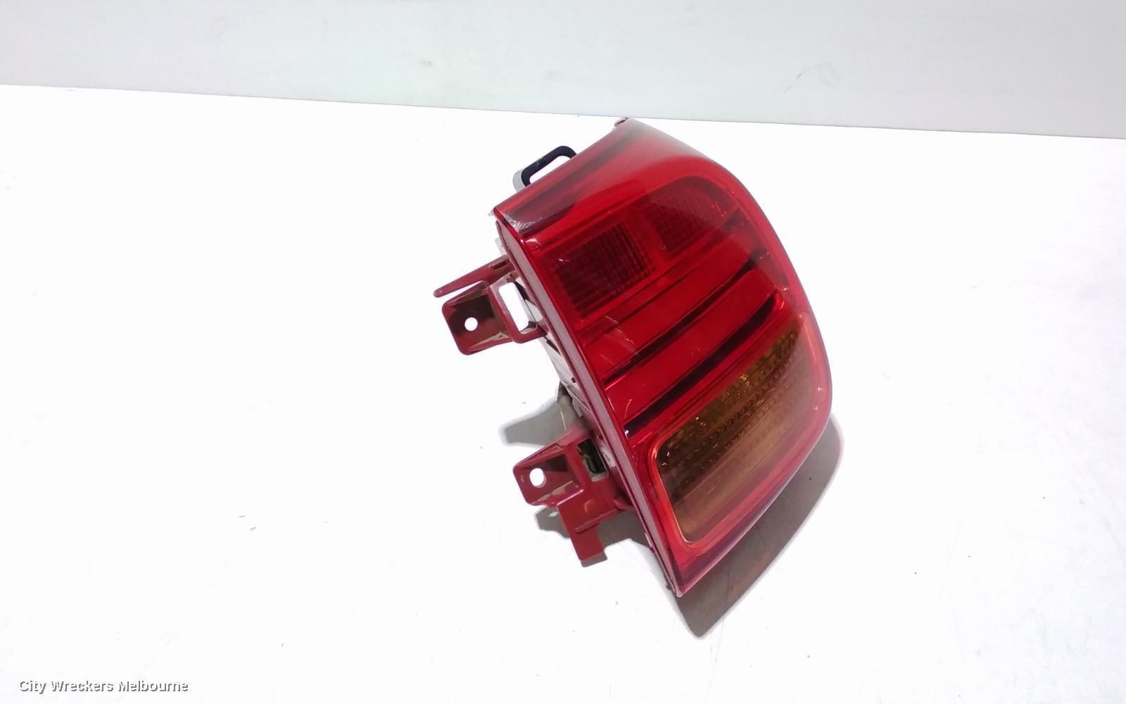 KIA CARNIVAL/GRAND CARNIVAL RIGHT TAILLIGHT, YP, LED TYPE, 02/2015 - 04/2018