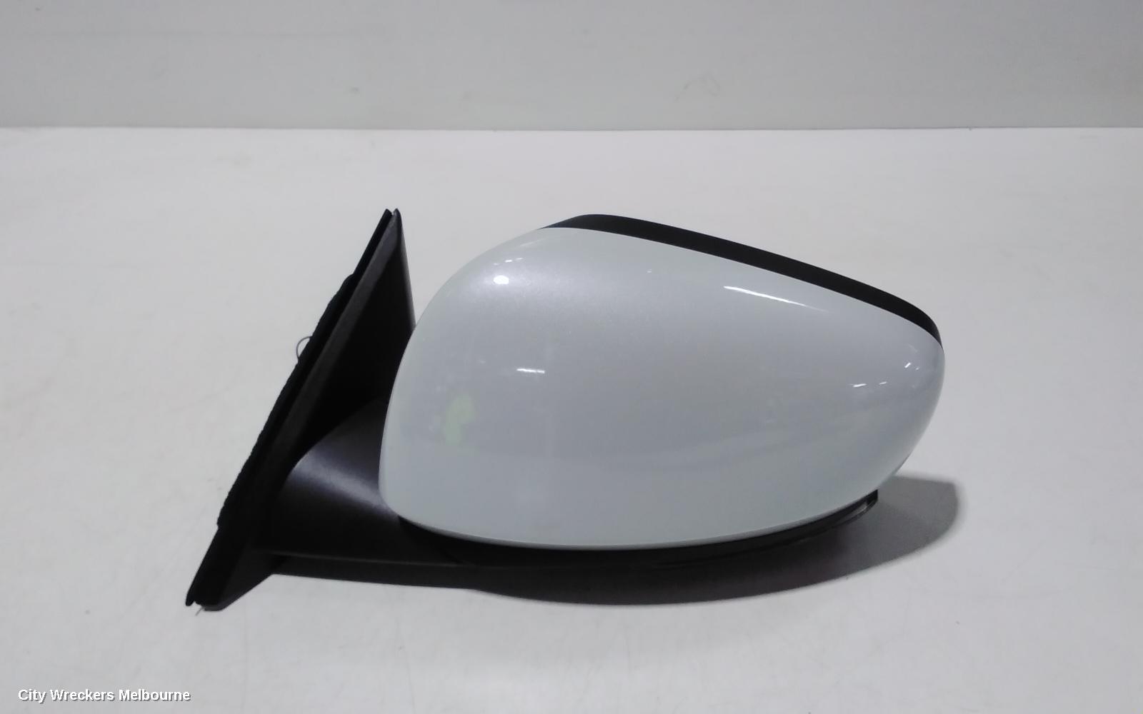 RENAULT KALEOS LEFT DOOR MIRROR, XZG, W/ AUTO POWER FOLD, BLIND SPOT, NON TILT TYPE, 06/2019 ONWARDS