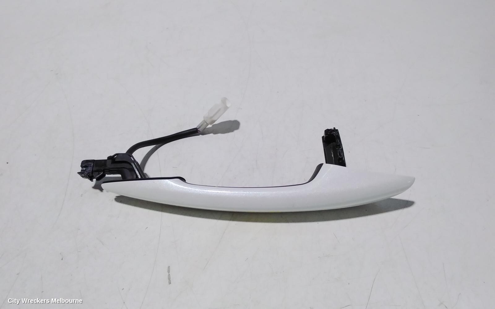 MAZDA 3 DOOR HANDLE, LH FRONT, OUTER, NON KEYLESS ENTRY TYPE, BP, 03/2019 ONWARDS