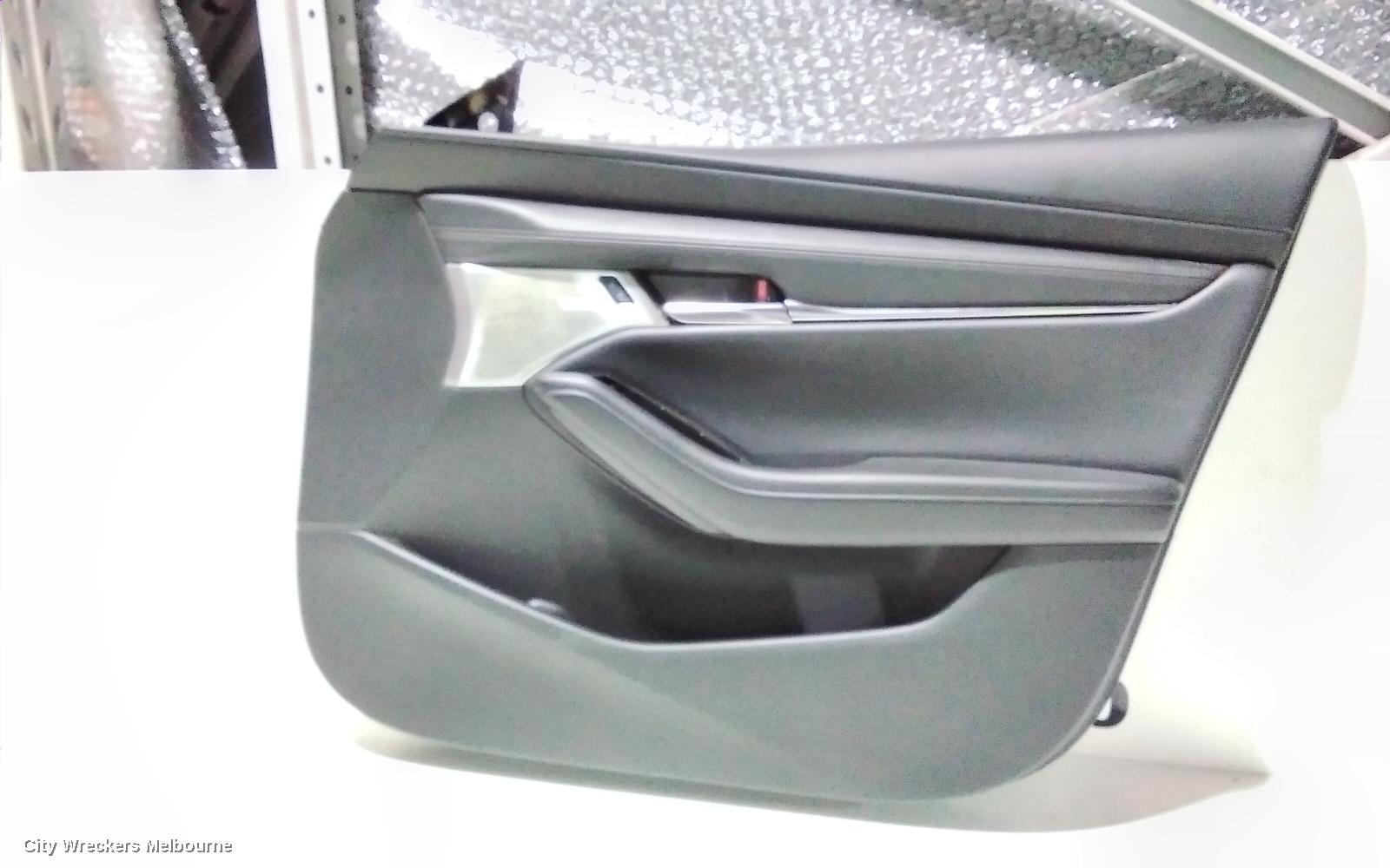 MAZDA 3 DOOR TRIM, RH FRONT, BP, 03/2019 ONWARDS
