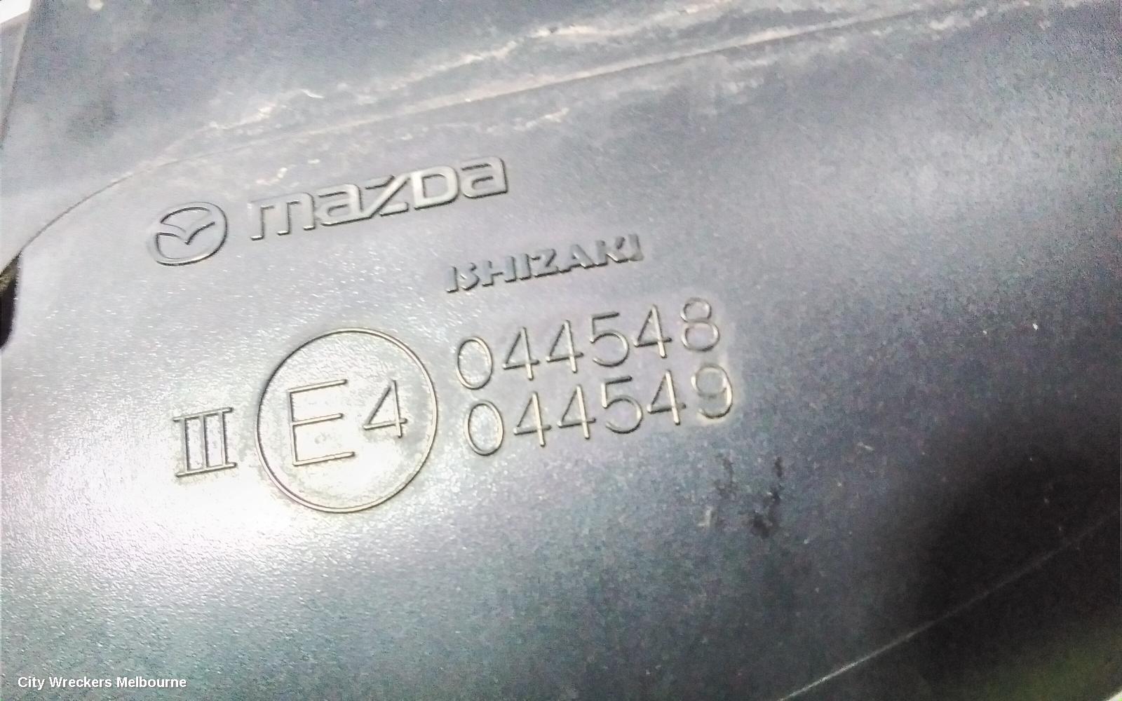 MAZDA CX3 RIGHT DOOR MIRROR, DK, BODY COLOURED, NON ELECTRIC POWER FOLDING, NON HEATED, W/ BLIND SPOT, NON CAMERA TYPE, 06/2018 ONWARDS