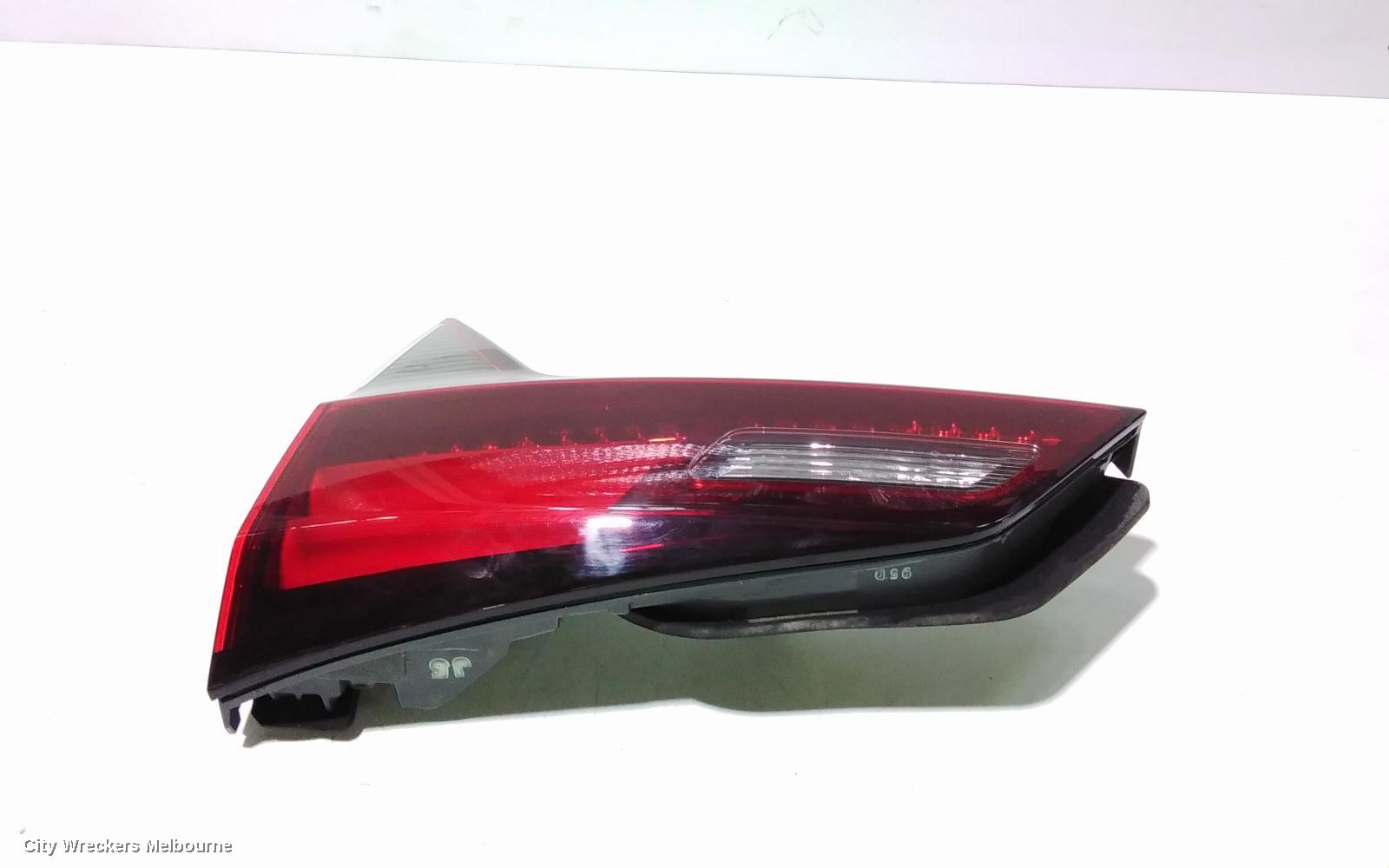 HONDA HRV REAR GARNISH, TAILGATE LAMP (RH SIDE), RU5, VTI-S/VTI-LX/RS, LED, OPTICAL GUIDE TYPE, 07/2018 - 10/2021