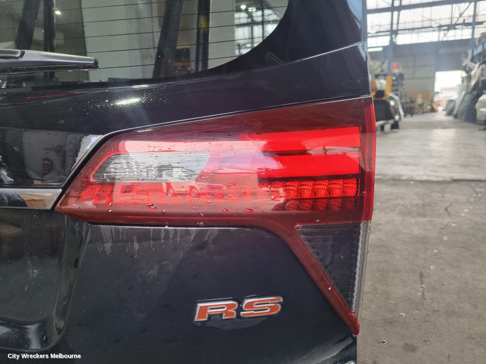 HONDA HRV REAR GARNISH, TAILGATE LAMP (RH SIDE), RU5, VTI-S/VTI-LX/RS, LED, OPTICAL GUIDE TYPE, 07/2018 - 10/2021