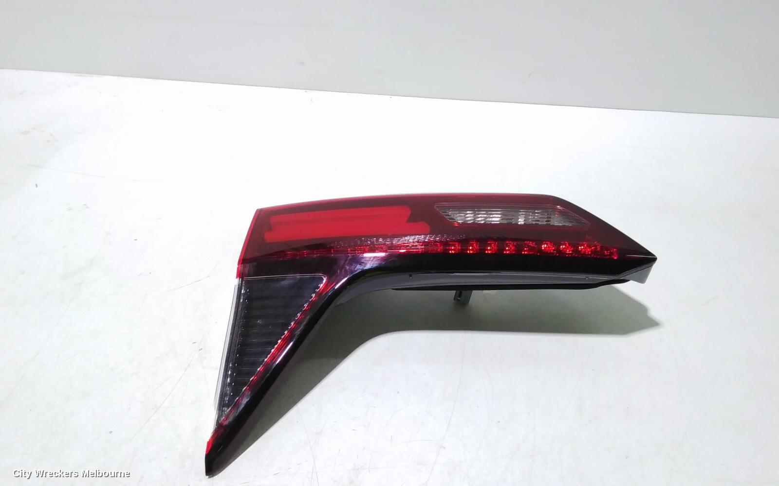 HONDA HRV REAR GARNISH, TAILGATE LAMP (LH SIDE), RU5, VTI-S/VTI-LX/RS, LED, OPTICAL GUIDE TYPE, 07/2018 - 10/2021