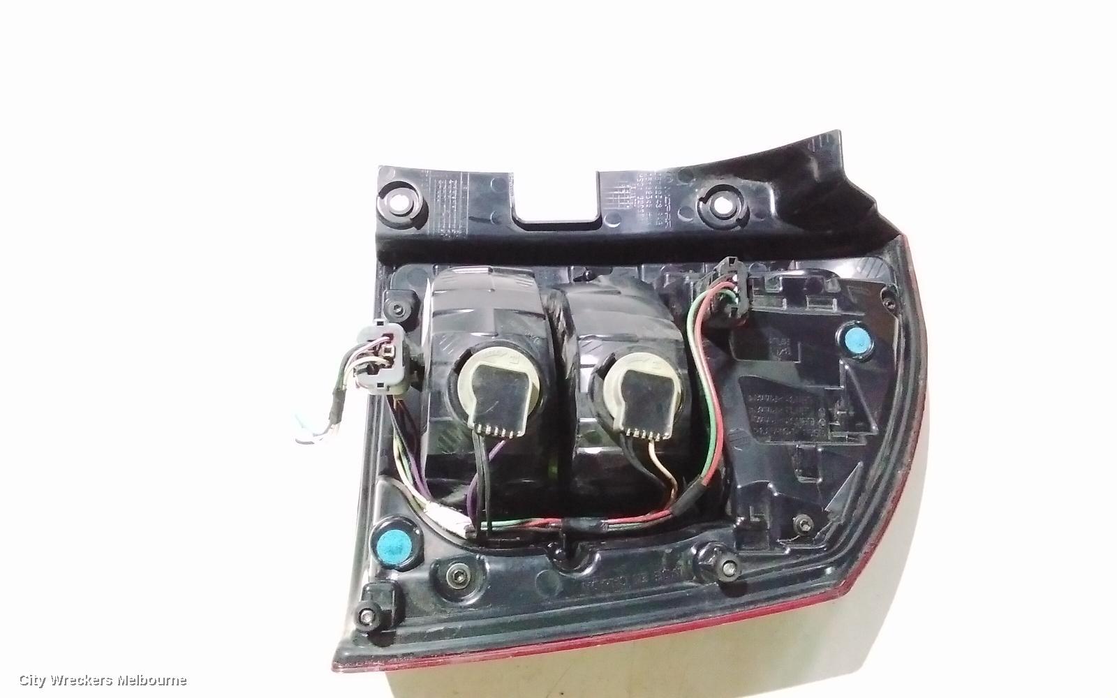 JEEP COMPASS LEFT TAILLIGHT, IN BODY, MK, SMOKED BEZEL, 07/2013 - 12/2016