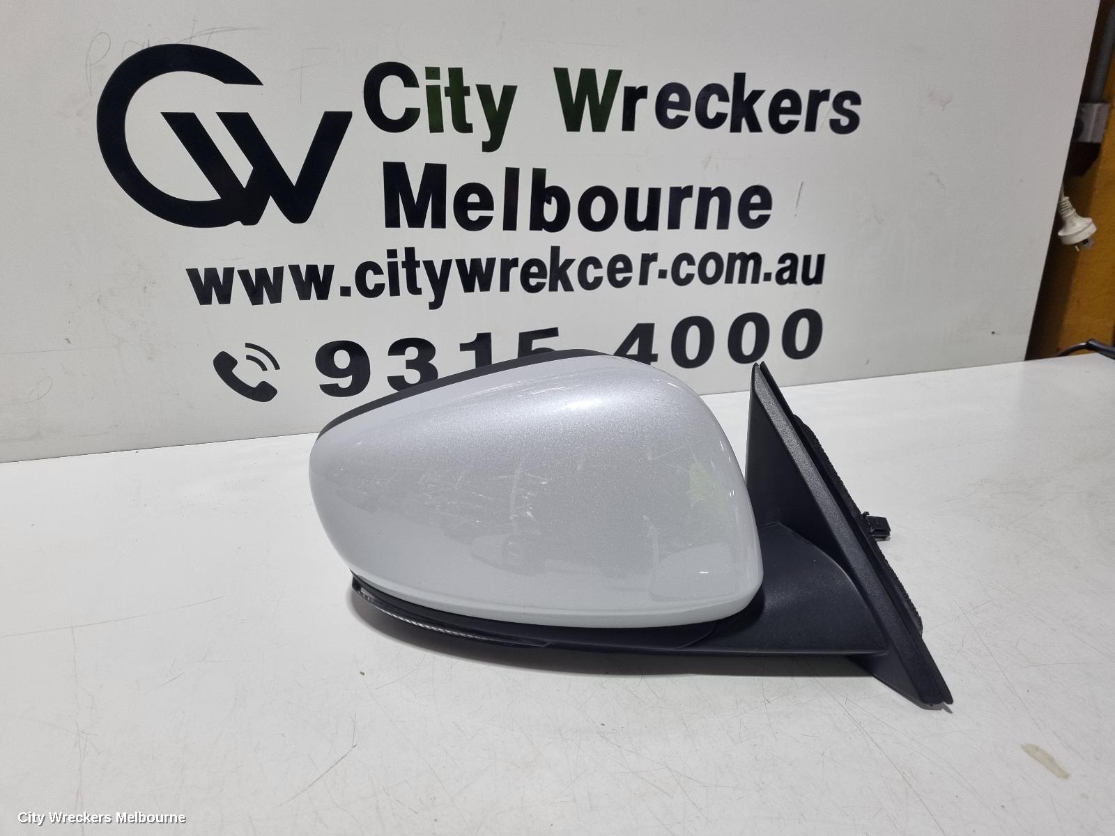 RENAULT KALEOS RIGHT DOOR MIRROR, XZG, W/ BLINDSPOT TYPE, 05/2016 - 05/2019