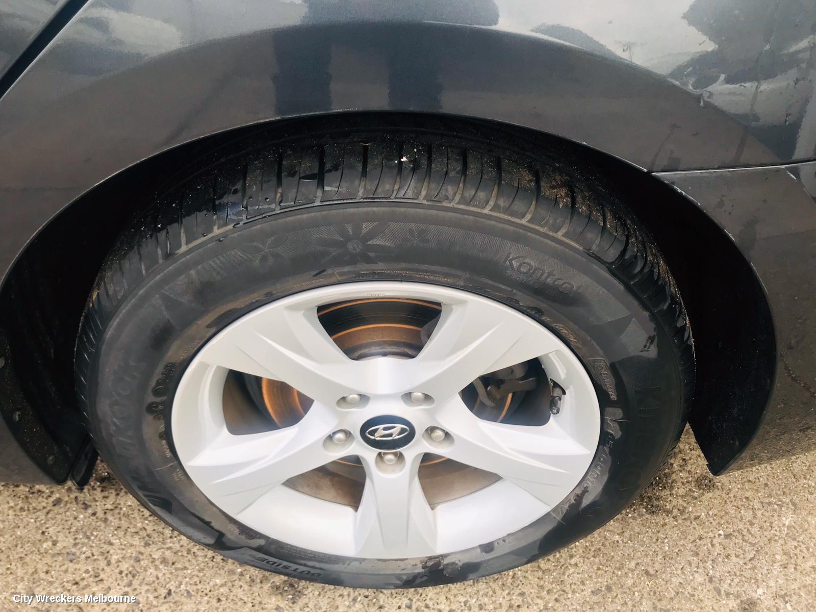 HYUNDAI I40 COURTESY LIGHT, FRONT, VF, 09/2011 - 12/2019