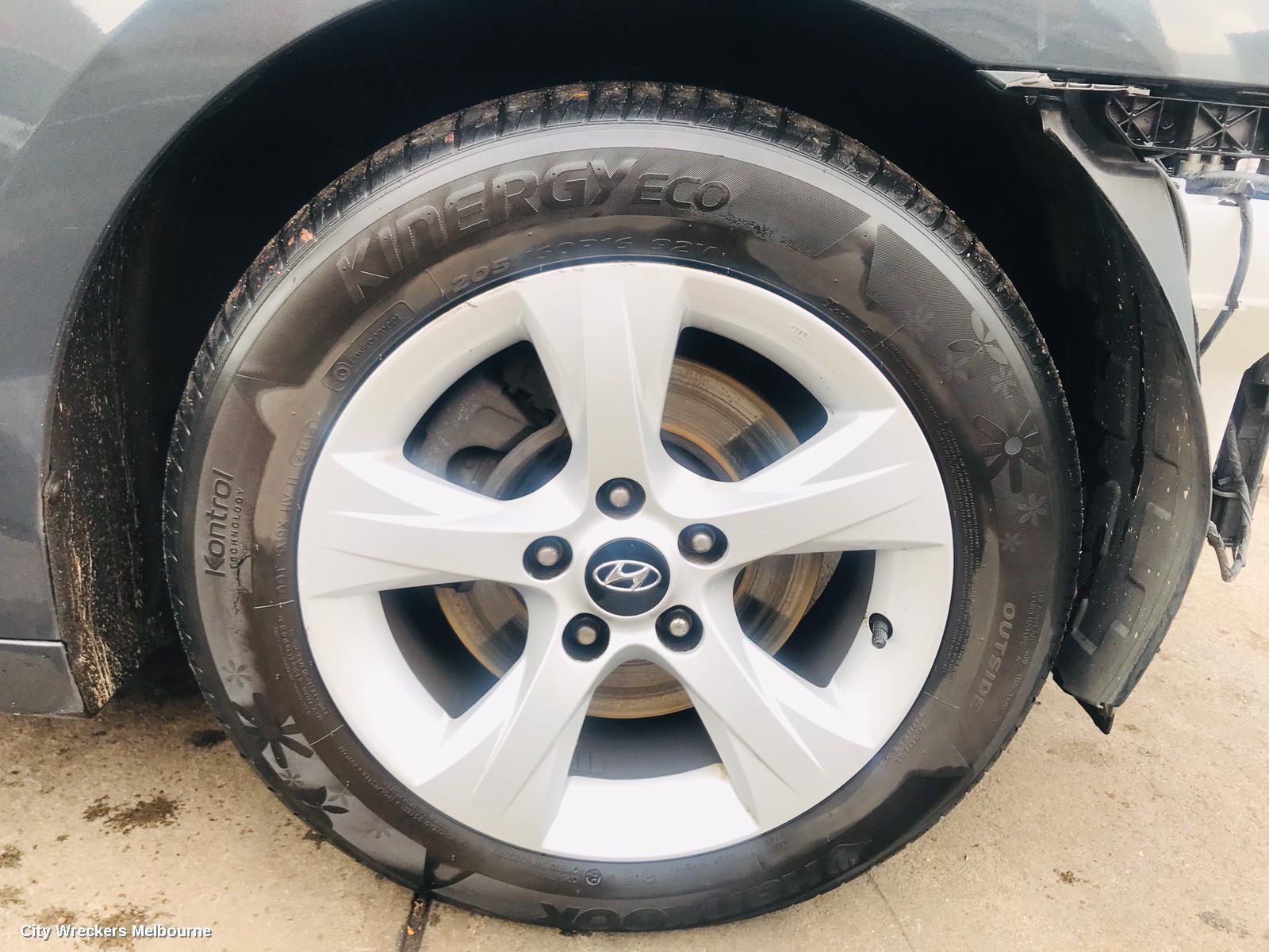 HYUNDAI I40 COURTESY LIGHT, FRONT, VF, 09/2011 - 12/2019