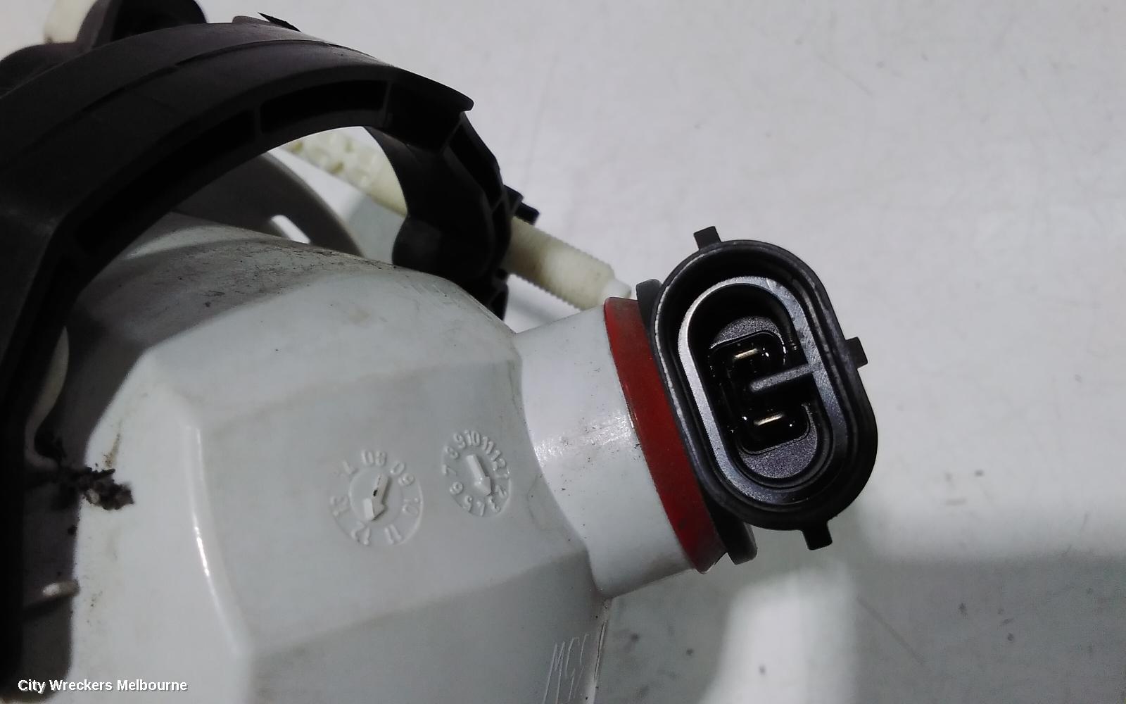 SKODA OCTAVIA RIGHT INDICATOR/FOG/SIDE, BUMPER FOGLAMP, 1Z, RECTANGULAR TYPE, 05/2009 - 10/2013