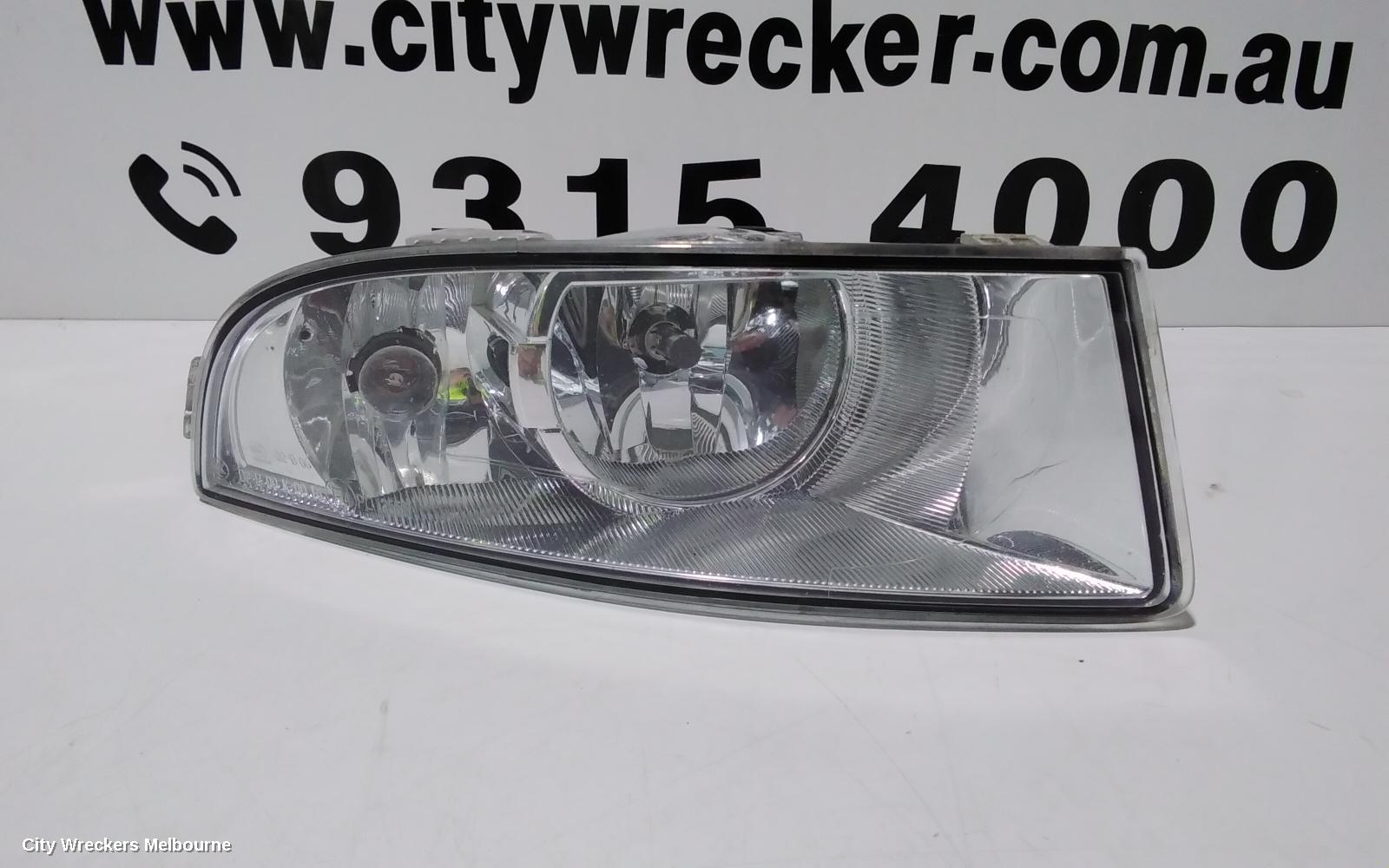 SKODA OCTAVIA RIGHT INDICATOR/FOG/SIDE, BUMPER FOGLAMP, 1Z, RECTANGULAR TYPE, 05/2009 - 10/2013