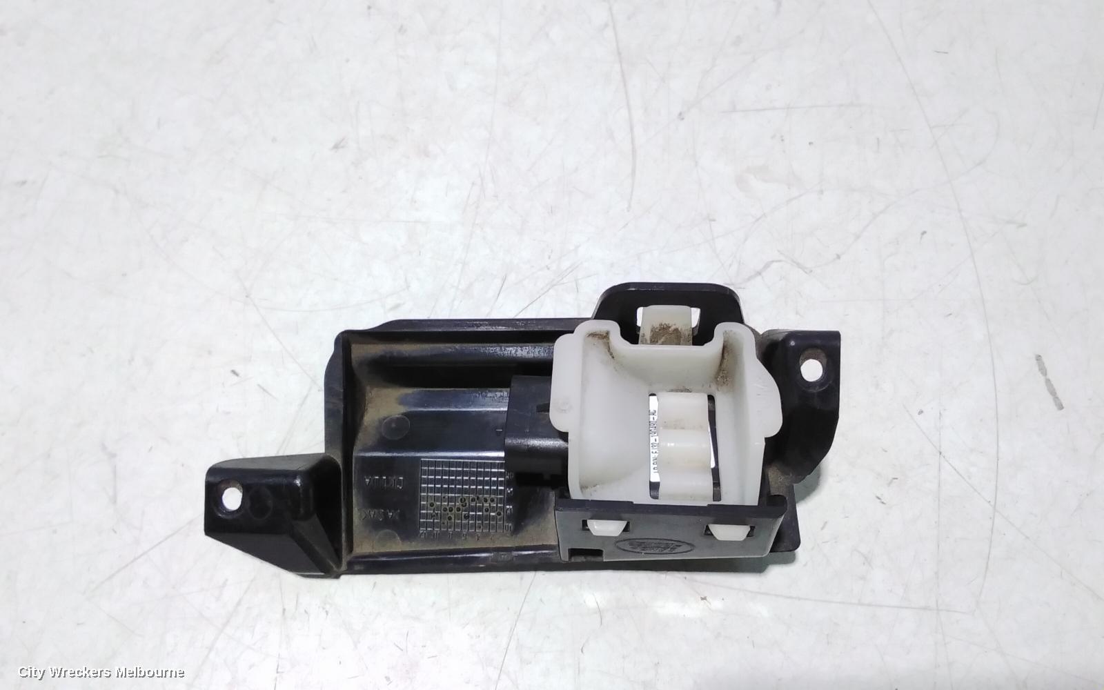 LAND ROVER RANGEROVER EVOQUE REVERSE CAMERA, REVERSE CAMERA (TAILGATE HANDLE MOUNTED), W/ SURROUND VIEW TYPE, L538, 11/2011 - 01/2019
