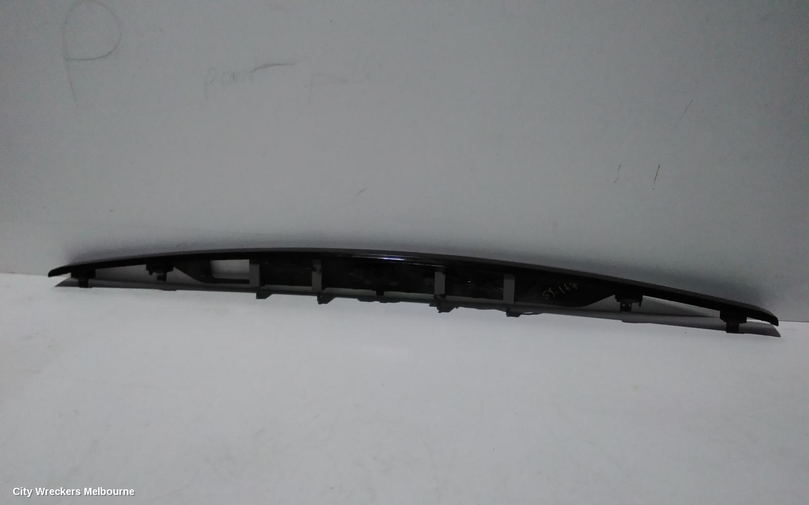LAND ROVER RANGEROVER EVOQUE REAR GARNISH, L538, 11/2011 - 01/2019