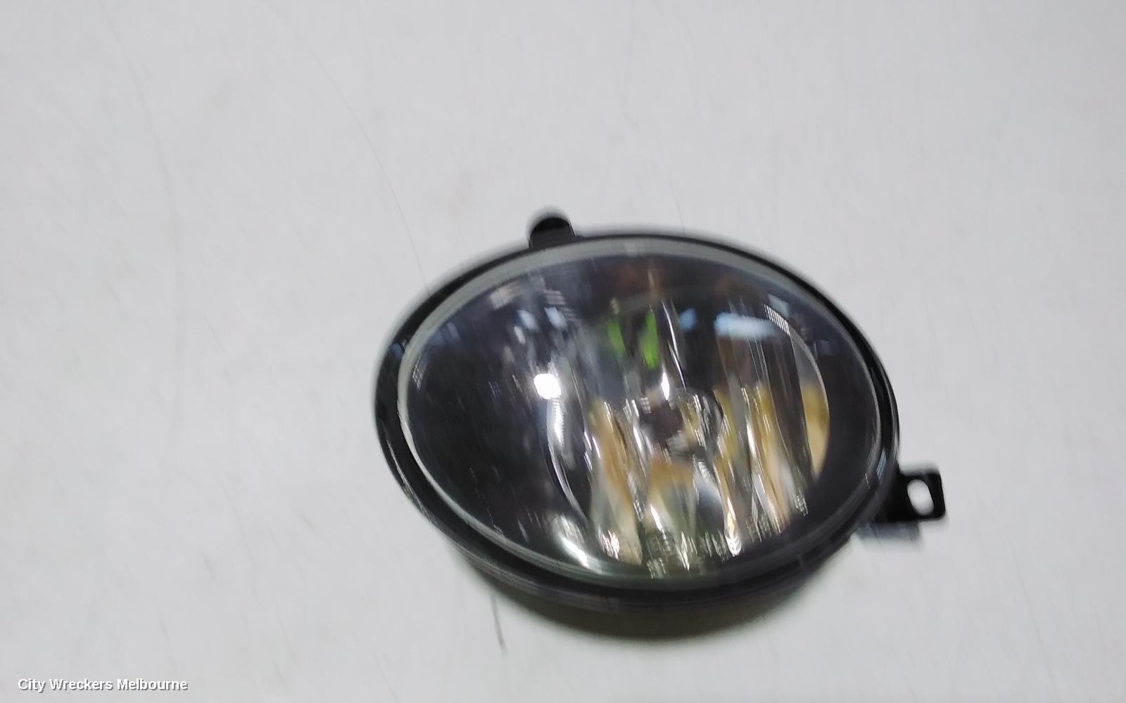 VOLKSWAGEN GOLF RIGHT INDICATOR/FOG/SIDE, BUMPER FOGLAMP, GEN 6, STANDARD TYPE, 12/2008 - 01/2016