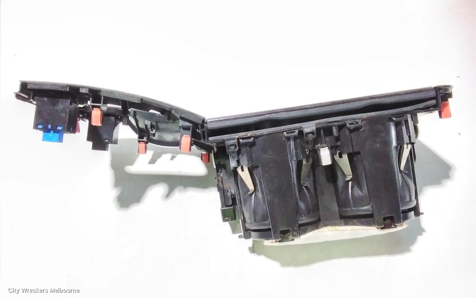HONDA ACCORD CONSOLE, 8TH GEN, EURO (VIN JHMCU), 06/2008 - 12/2015
