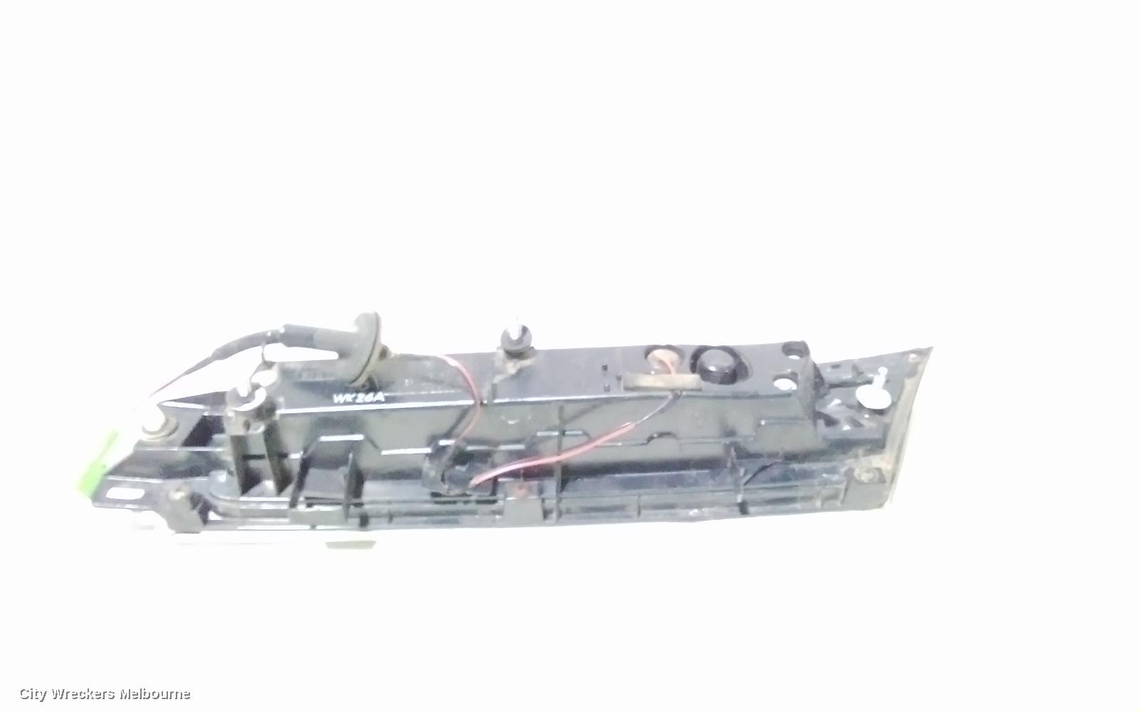 HONDA ODYSSEY REAR GARNISH, TAILGATE LAMP (LH SIDE), RB, 07/2004 - 03/2009