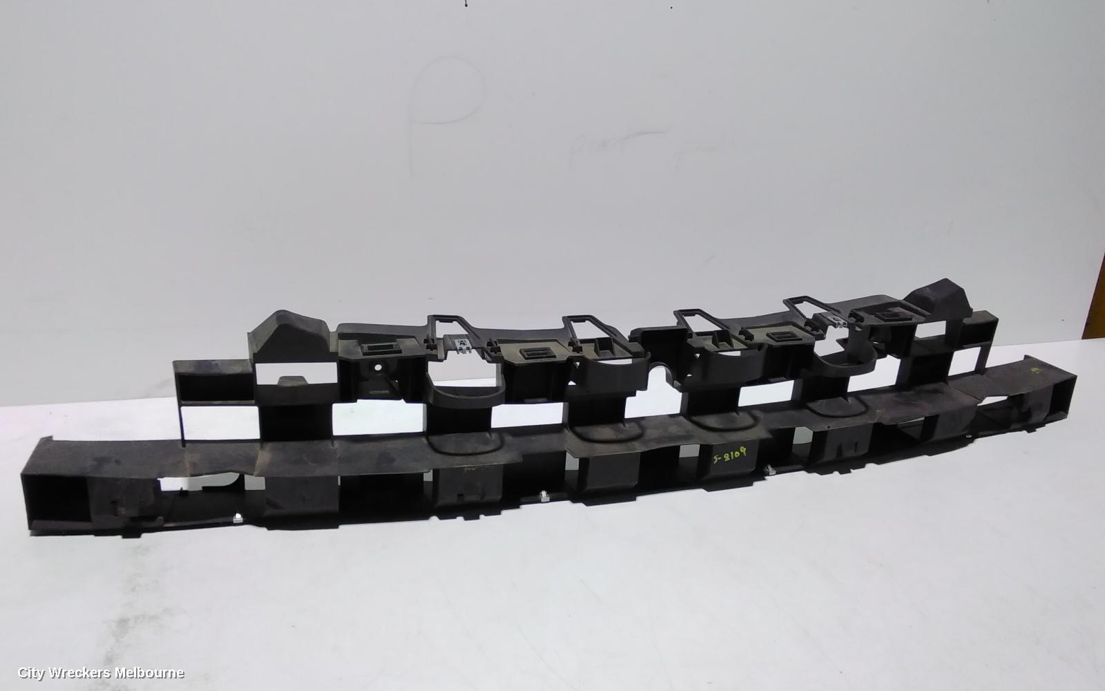 MITSUBISHI EXPRESS F/BAR REINFORC/BRACK, BUMPER ABSORBER, SN, 03/2020 ONWARDS