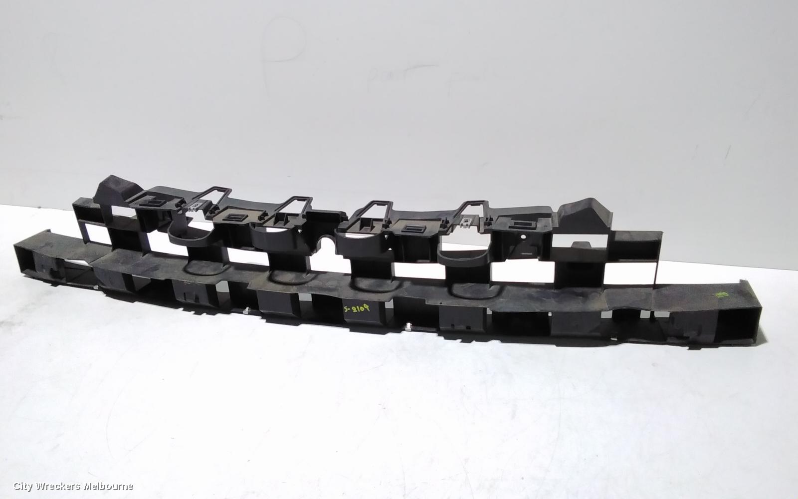 MITSUBISHI EXPRESS F/BAR REINFORC/BRACK, BUMPER ABSORBER, SN, 03/2020 ONWARDS