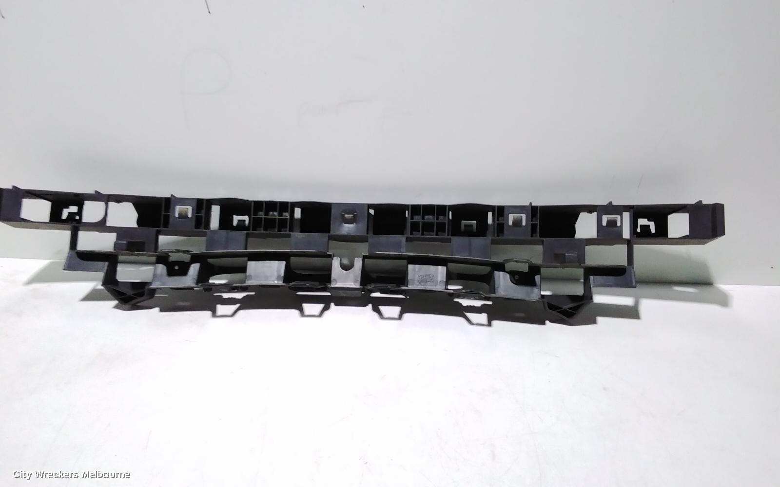 MITSUBISHI EXPRESS F/BAR REINFORC/BRACK, BUMPER ABSORBER, SN, 03/2020 ONWARDS