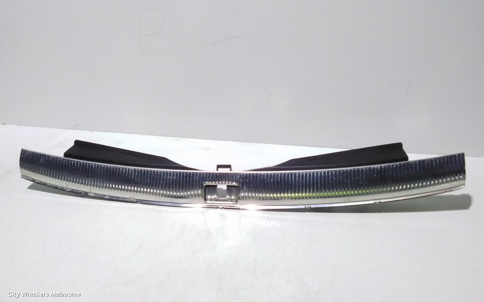 AUDI Q7 TRIM PANEL, 4L, 09/2006 - 08/2015