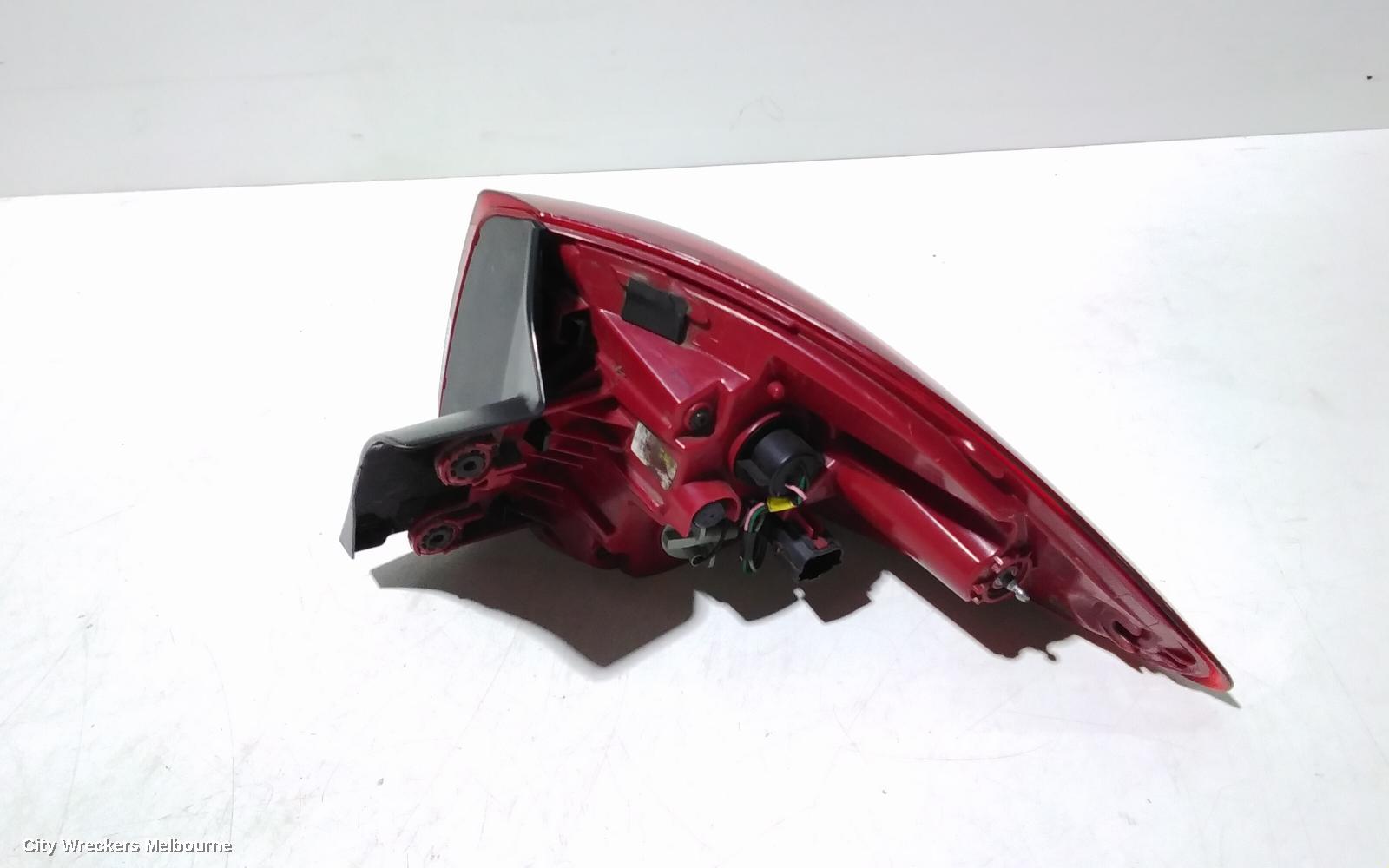 HYUNDAI TUCSON LEFT TAILLIGHT, IN BODY, TL, ACTIVE X, KOREAN BUILT (VIN KMHJ), NON LED TYPE, 07/2015 - 06/2018