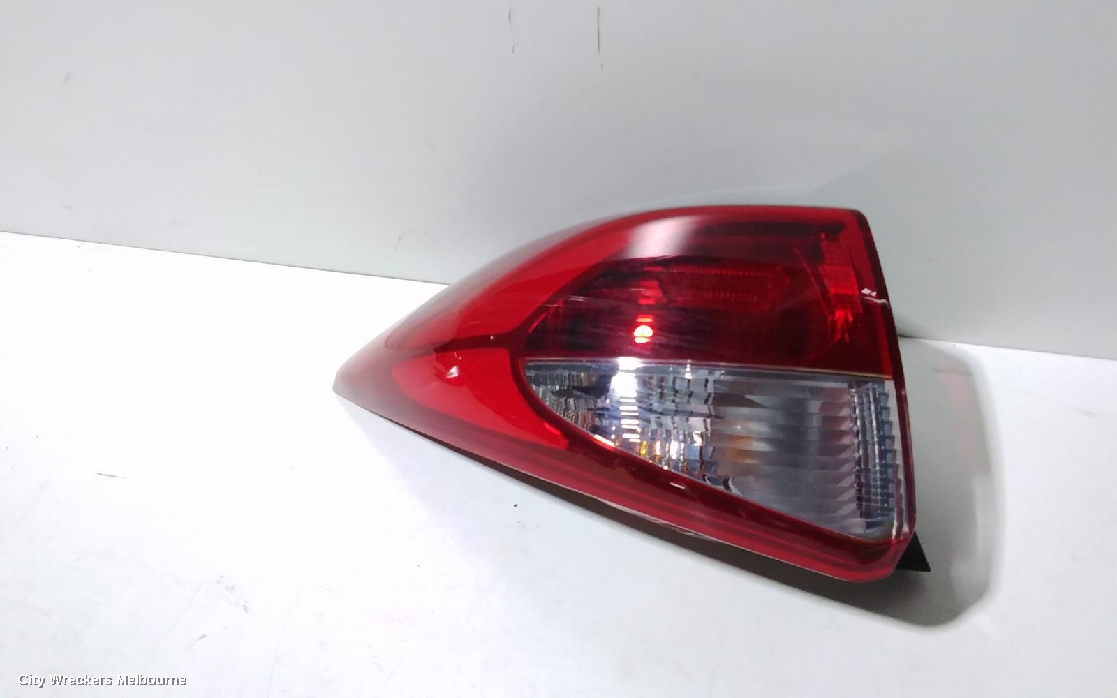 HYUNDAI TUCSON LEFT TAILLIGHT, IN BODY, TL, ACTIVE X, KOREAN BUILT (VIN KMHJ), NON LED TYPE, 07/2015 - 06/2018