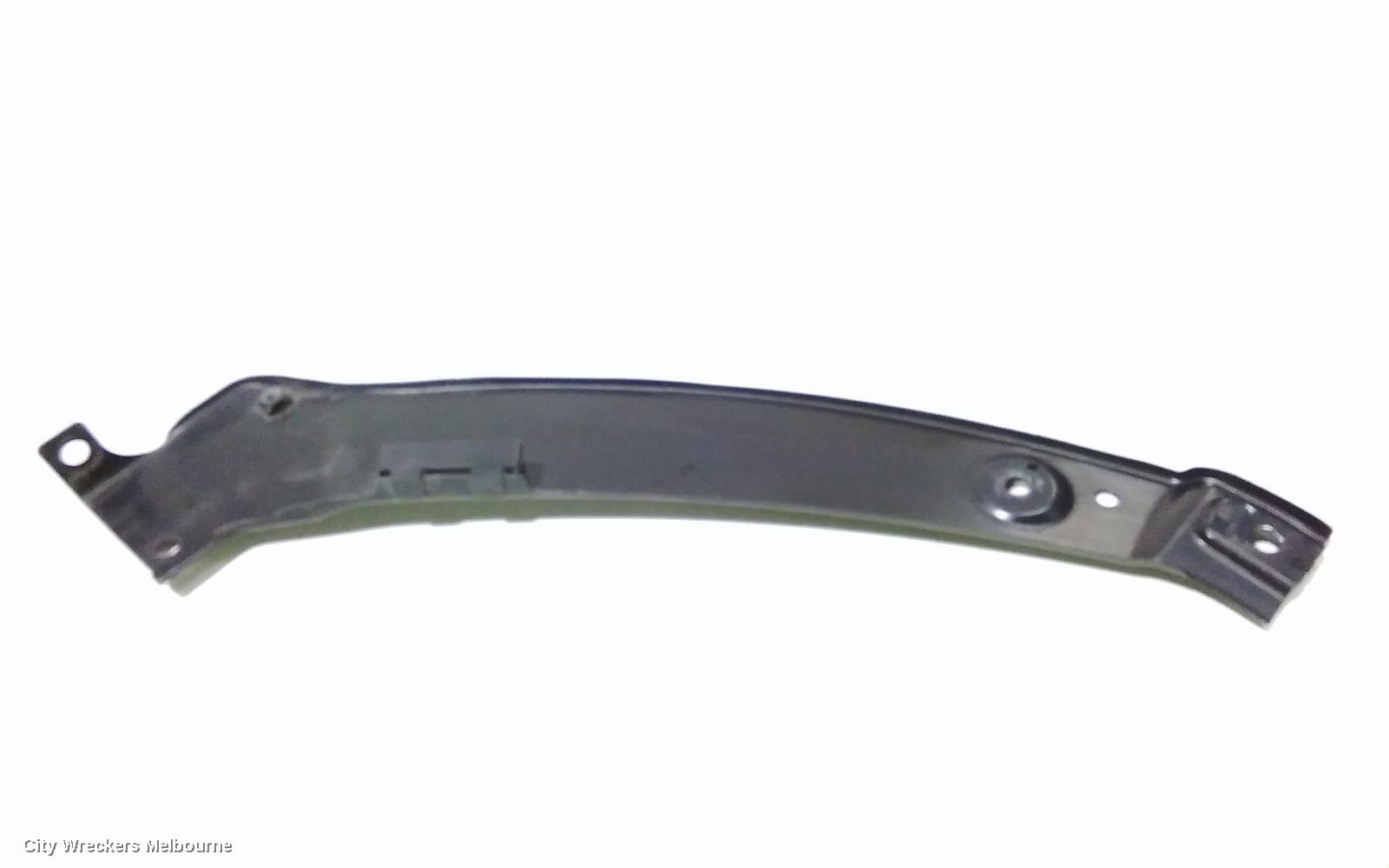 MITSUBISHI EXPRESS, SN, 03/2020 - 12/2022, LH HEADLIGHT HOLDER: 97262