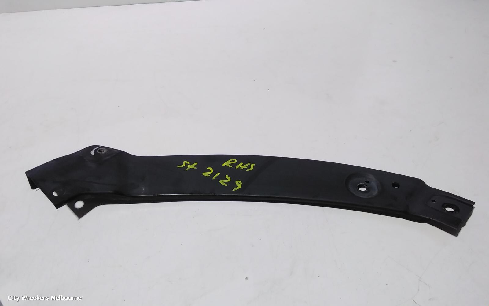 MITSUBISHI EXPRESS, SN, 03/2020 - 12/2022, RH HEADLIGHT HOLDER: 97264