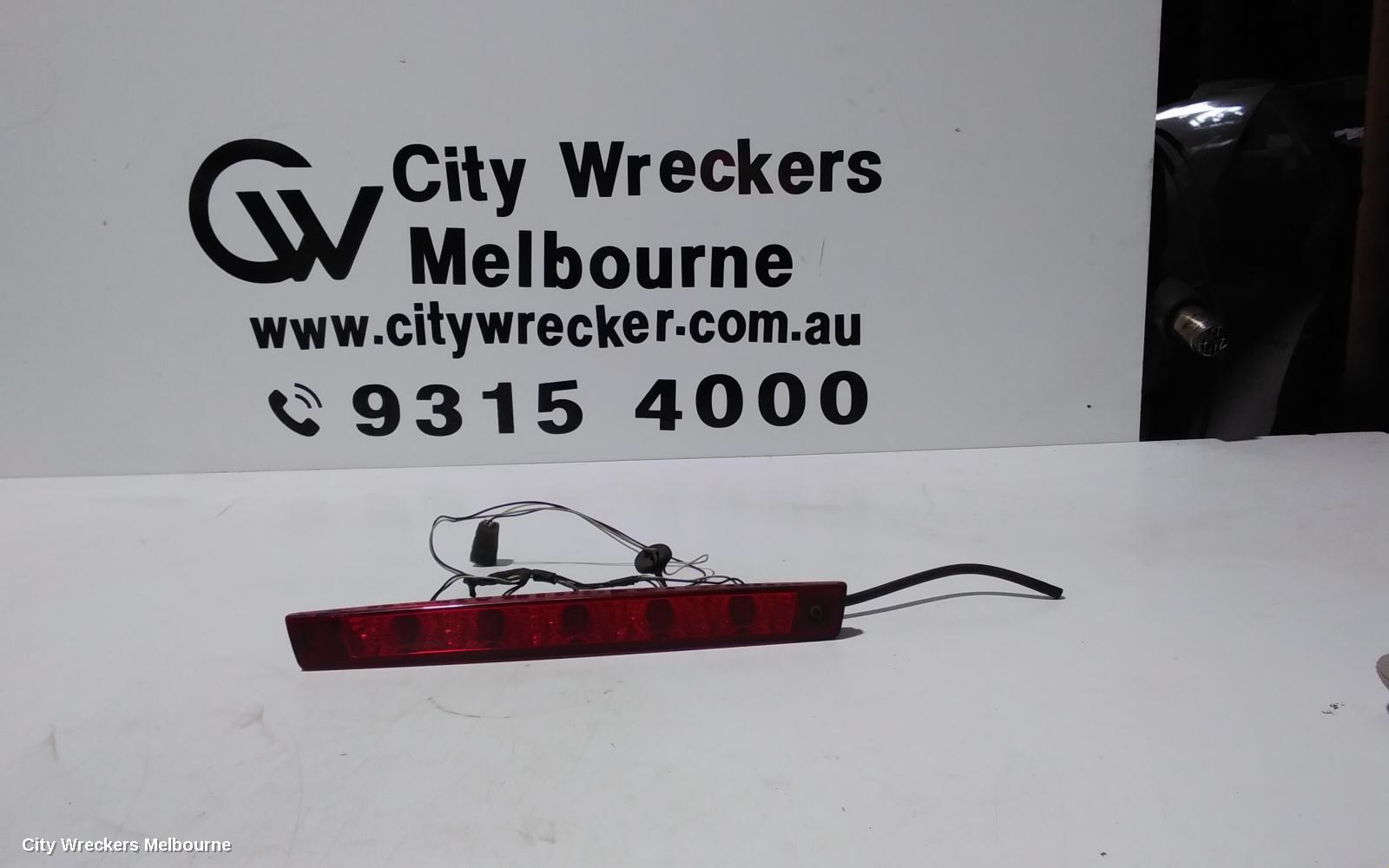 HOLDEN CAPTIVA HIGH LEVEL STOPLIGHT, CG, CAPTIVA 7 (4TH VIN = C), 09/2006 - 02/2011